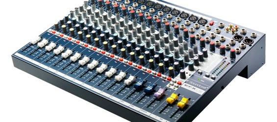 Mixer Multifungsi Soundcraft Seri EFX